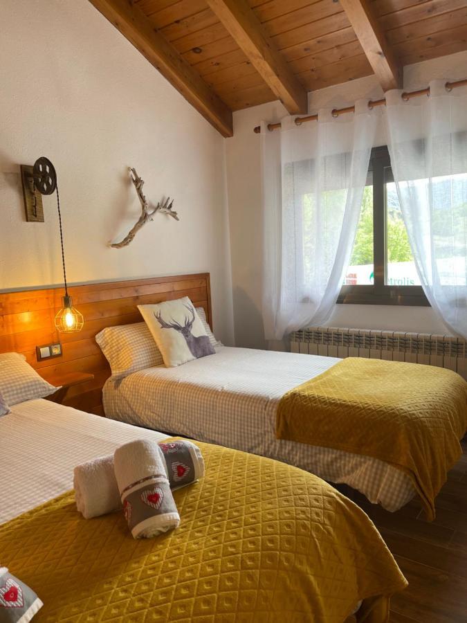 Duplex Alpino Leilighet Rialp Eksteriør bilde